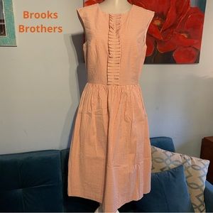 Brooks Brothers Womens Light Peach Lined Striped Dress Size 4 Sleeveless EUC